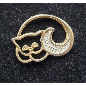 Avon Curled Up Kitty Cat Pin MEOW
